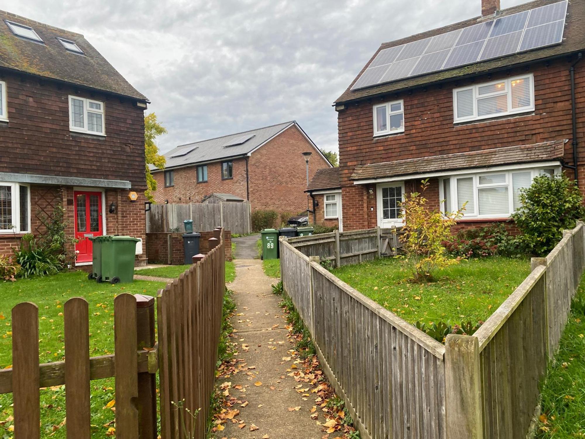 Cosy Apartment With Private Access And Kitchenette In Guildford (Adults Only) Worplesdon Exterior photo